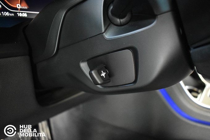 BMW M850i xDrive Cabrio